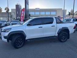2023 Toyota Hilux Rogue