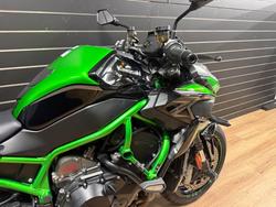 2021 Kawasaki Z H2 (ZR1000K) Green