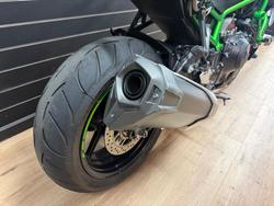 2021 Kawasaki Z H2 (ZR1000K) Green