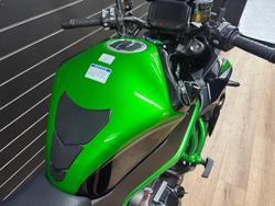 2021 Kawasaki Z H2 (ZR1000K) Green