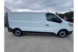 2024 Renault Trafic Pro X82 MY24 Glacier White (369)