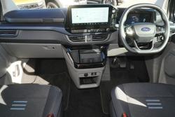 2025 Ford Tourneo Active