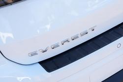 2025 Ford Everest Platinum