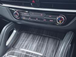 2023 LDV D90 Executive