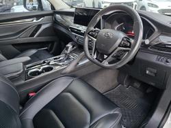 2023 LDV D90 Executive