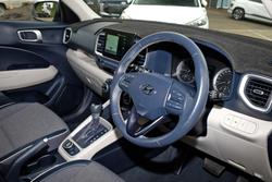 2020 Hyundai Venue Active