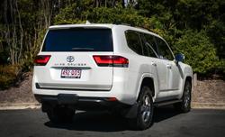 2022 Toyota Landcruiser VX