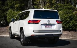2022 Toyota Landcruiser VX