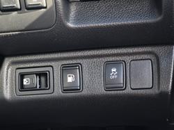 2015 Nissan Navara ST-X