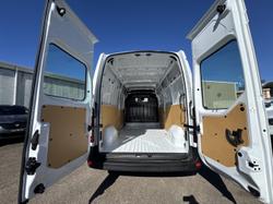 2024 Renault Master Pro 110kW X62 Phase 2 MY25 Mineral White