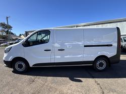 2025 Renault Trafic Pro X82 MY26 Glacier White
