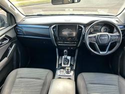 2021 Isuzu MU-X LS-U
