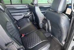 2025 Ford Everest Platinum