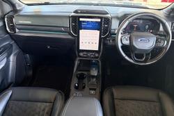 2025 Ford Everest Platinum