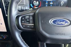 2025 Ford Everest Platinum