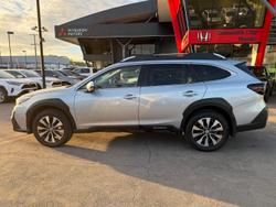 2024 Subaru Outback AWD Touring