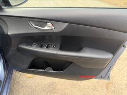 2019 KIA CERATO S