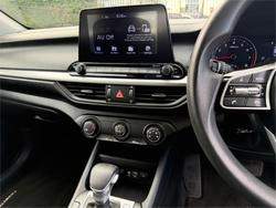 2019 KIA CERATO S