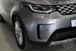 2025 Land Rover Discovery D350 S
