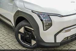 2026 Kia EV3 Air Long Range SV MY27 Clear White
