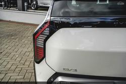 2026 Kia EV3 Air Long Range SV MY27 Clear White