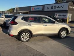 2022 Nissan X-TRAIL ST