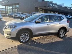 2022 Nissan X-TRAIL ST