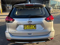 2022 Nissan X-TRAIL ST