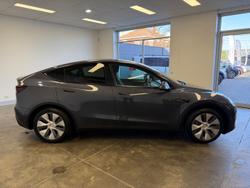 2023 Tesla Model Y Rear-Wheel Drive