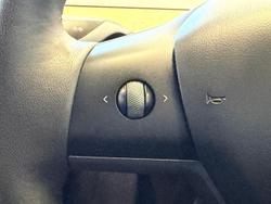 2023 Tesla Model Y Rear-Wheel Drive