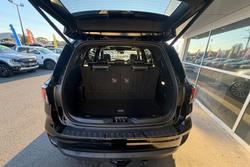2025 Ford Everest Platinum