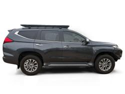 2023 Mitsubishi Pajero Sport GLX