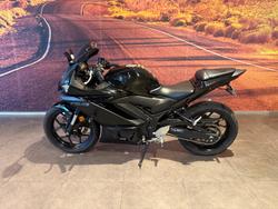 2023 Yamaha YZF-R3 R3 Black