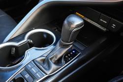 2019 Toyota Camry SL