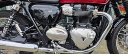 2019 Triumph BONNEVILLE T100 BLACK RED