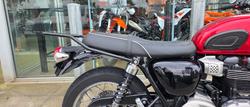 2019 Triumph BONNEVILLE T100 BLACK RED