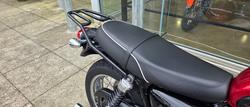 2019 Triumph BONNEVILLE T100 BLACK RED