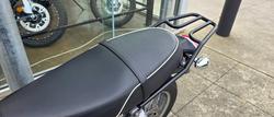 2019 Triumph BONNEVILLE T100 BLACK RED