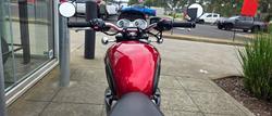 2019 Triumph BONNEVILLE T100 BLACK RED