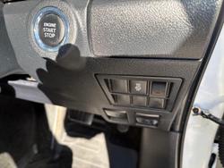2015 Toyota Hilux SR5