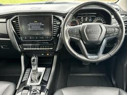 2023 Isuzu MU-X LS-T