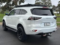 2023 Isuzu MU-X LS-T