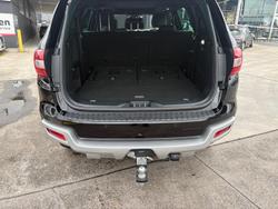 2022 Ford Everest Titanium