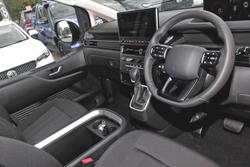 2026 Hyundai STARIA LOAD