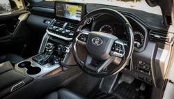 2022 Toyota Landcruiser VX