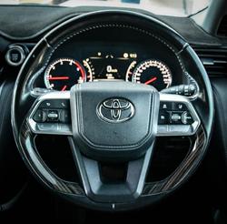2022 Toyota Landcruiser VX