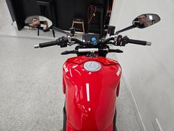 2022 DUCATI STREETFIGHTER V4 Red