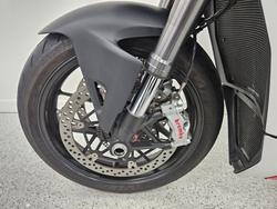 2022 DUCATI STREETFIGHTER V4 Red