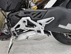 2022 DUCATI STREETFIGHTER V4 Red