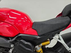 2022 DUCATI STREETFIGHTER V4 Red
